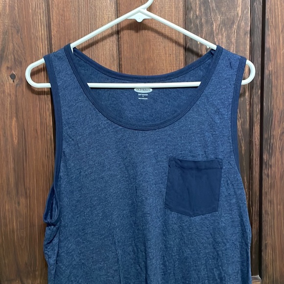 Set of 2 Men's Old Navy soft wash tank tops - Size large, color Blue - Picture 5 of 9